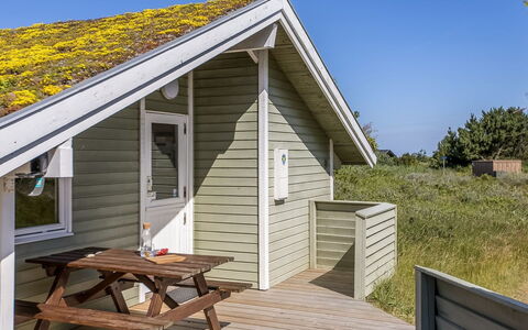 Bruna - 2Km from the Sea: Furniture, Wood, Interior Design, Flooring, Floor, Chair, Room, Ceiling, Living Room, Apartment