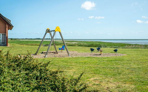 Henrietta - 3.5Km from the Sea: Grass, Grassland, Plain, Land Lot, Meadow, Sea, Lawn, Ocean, Pasture, Coast