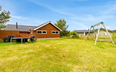 Svenny - 800M from the Sea: Roof, House, Residential Area, Home, Estate, Cottage, Design
