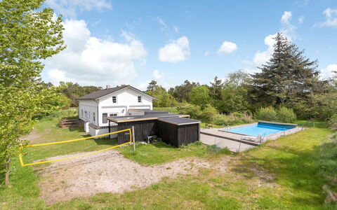 Rea - 5Km from the Sea: Estate, Cottage, Landscaping, Farmhouse, Backyard, Swimming Pool