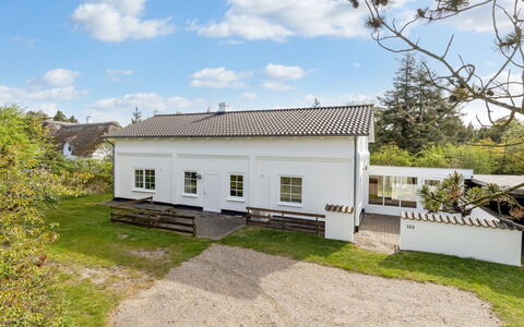 Rea - 5Km from the Sea: House, Roof, Cottage, Home, Land Lot, Garden, Estate, Landscaping, Yard, Lawn