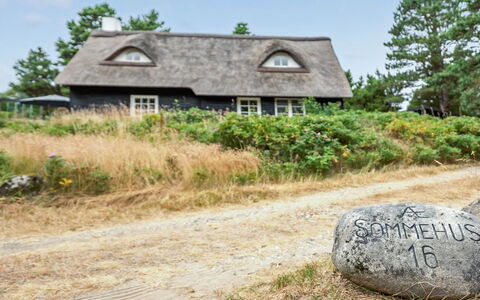 Risto - 2.3Km from the Sea: House, Roof, Home, Cottage, Shed, Garden Buildings, Siding, Yard, Log Cabin, Hut