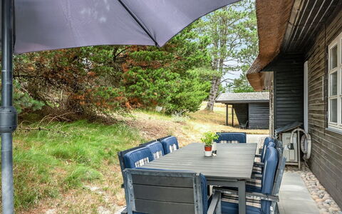 Risto - 2.3Km from the Sea: House, Roof, Home, Cottage, Shed, Garden Buildings, Siding, Yard, Log Cabin, Hut