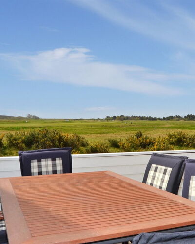 Arabella - 2.3Km from the Sea