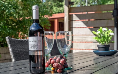 Gudmund - 3.9Km from the Sea: Bottle, Glass Bottle, Barware, Wine Bottle, Wine, Drinkware, Glass