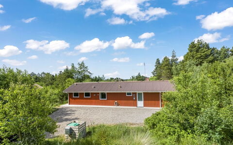 Reidar - 1Km from the Sea: Shrub, Urban Design, Groundcover, Brick, Apartment, Estate, Brickwork, Balcony, Landscaping
