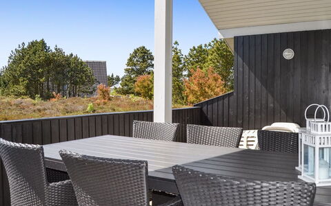 Börge - 3.9Km from the Sea: Furniture, Interior Design, Chair, Flooring, Table, Resort, Floor, Ceiling, Room, Eco Hotel