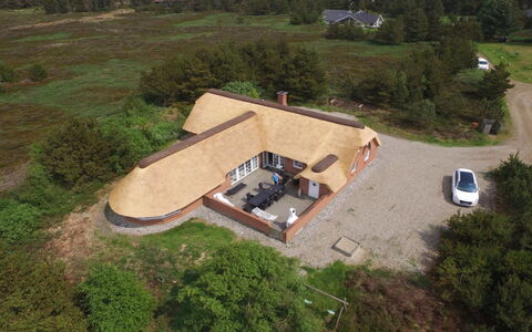 Artan - 2.6Km from the Sea: Roof, Cottage, House, Rural Area, Land Lot, Thatching, Estate, Farmhouse, Village, Hut