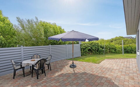 Elise - 800M from the Sea: Building, House, Window, Home, Roof, Residential Area, Shrub, Cottage, Land Lot