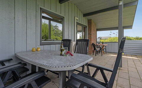 Elise - 800M from the Sea: Building, House, Window, Home, Roof, Residential Area, Shrub, Cottage, Land Lot