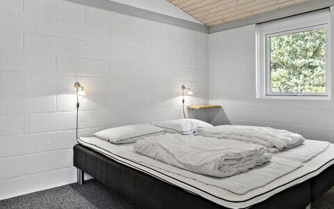 Nila - 750M from the Sea: Ceiling, Bedroom, Bed, Bedding, Bed Frame, Bed Sheet, Linens, Light Fixture