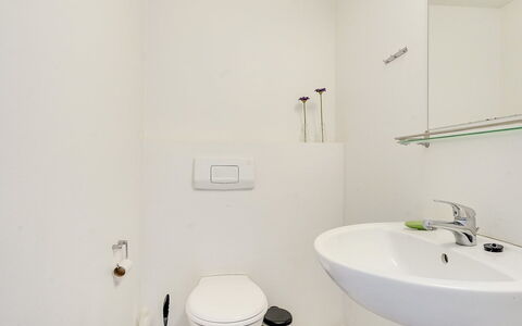 Toralf - 3.5Km from the Sea: Bathroom, Bathroom Sink, Toilet Seat, Plumbing Fixture, Wall, Flooring, Toilet, Floor, Interior Design, Sink