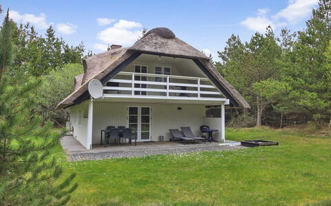Volmar - 3.5Km from the Sea: Thatching, Cottage, House, Roof, Home, Farmhouse, Hut, Estate, Village