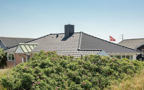 Nyssa - 350M from the Sea: Thatching, Cottage, House, Roof, Home, Farmhouse, Hut, Estate, Village