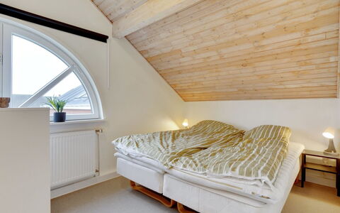 Paula - 2.3Km from the Sea: Wood, Bedroom, Bed, Ceiling, Interior Design, Flooring, Floor, Bedding, Bed Sheet, Bed Frame