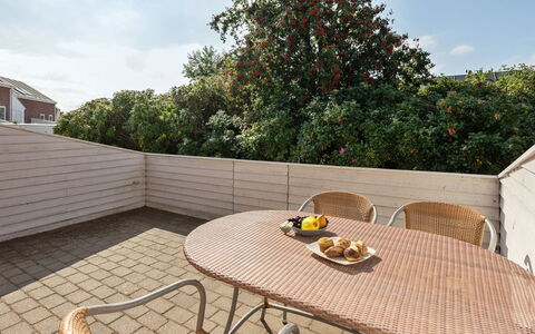 Maylin - 2.3Km from the Sea: Roof, House, Land Lot, Home, Cottage, Estate, Garden Buildings, Shade, Log Cabin, Landscaping