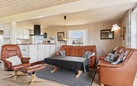 Andor - 500M from the Sea: Grass, House, Roof, Cottage, Home, Shrub, Farmhouse, Land Lot, Rural Area