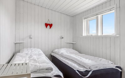 Mortensen - 350M from the Sea