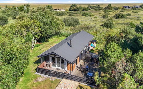 Gro - 1.6Km from the Sea: Balcony