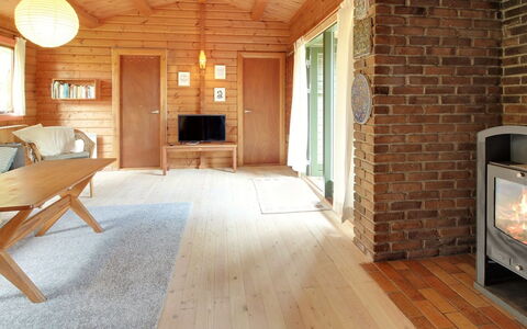 Antoni - 800M from the Sea: Cottage, Shed, Hut, Farmhouse, Prairie, Shack, Barn, Log Cabin, Garden Buildings