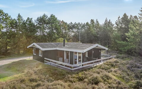 Sigrun - 4Km from the Sea: Grass, Grassland, Landscape, Ecoregion, Plain, Plant Community, Land Lot, Outdoor Furniture, Prairie, Shrubland