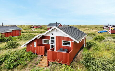 Neia - 640M from the Sea: Roof, House, Land Lot, Home, Cottage, Estate, Garden Buildings, Shade, Log Cabin, Landscaping
