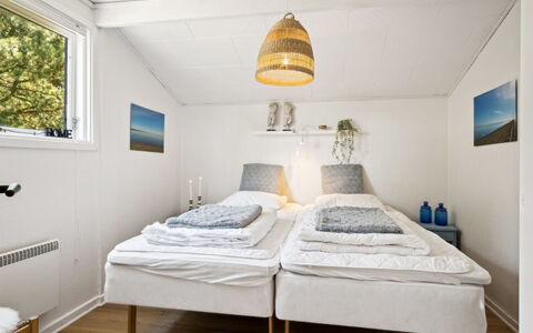 Inga - 1.3Km from the Sea: Bedroom, Bed, Wood, Interior Design, Bedding, Bed Sheet, Floor, Furniture, Flooring, Ceiling