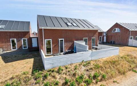 Aappo - 2.3Km from the Sea: Cottage, Shed, Hut, Farmhouse, Prairie, Shack, Barn, Log Cabin, Garden Buildings
