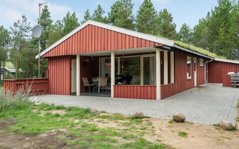 Nandolf - 3.5Km from the Sea: Grass, House, Roof, Cottage, Home, Shrub, Farmhouse, Land Lot, Rural Area