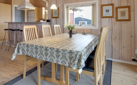 Oivi - 430M from the Sea: Wood, Flooring, Interior Design, Floor, Furniture, Ceiling, Kitchen & Dining Room Table, Wood Flooring, Room, Dining Room