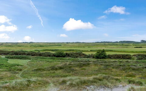 Reija - 2.3Km from the Sea: Wood, Flooring, Furniture, Sink, Interior Design, Floor, Major Appliance, Countertop, Plumbing Fixture, Kitchen