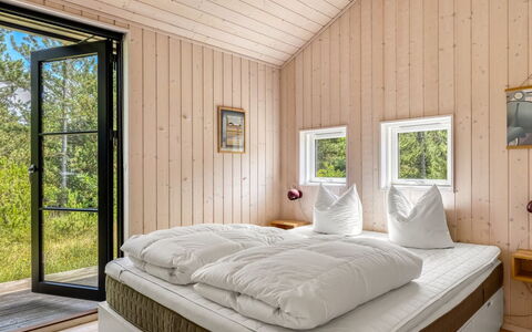Turkka - 3.8Km from the Sea: Wood, Interior Design, Bedroom, Bed, Furniture, Ceiling, Flooring, Floor, Room, Home