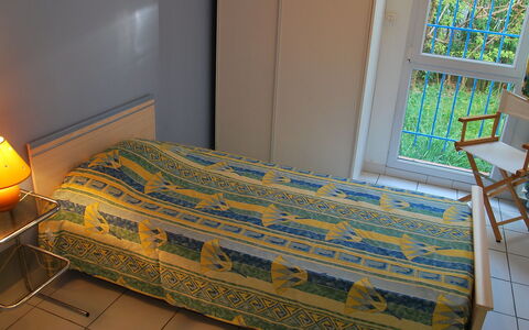 La Cigale: Furniture, Room, Floor, Bedroom, Bed, Couch, Bed Sheet, Architecture, Bed Frame, Interior Design