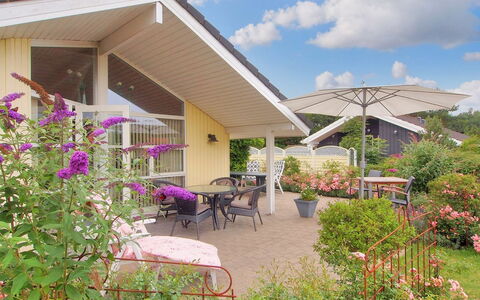 Lilia - 900M from the Sea: House, Home, Roof, Cottage, Land Lot, Estate, Farmhouse, Village, Farm
