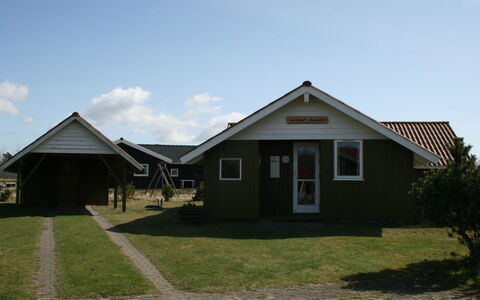 Eline - 1.5Km from the Sea: Wood, Cottage, Hardwood, Plank, Wood Stain, Garden Buildings, Design, Yard, Log Cabin, Backyard