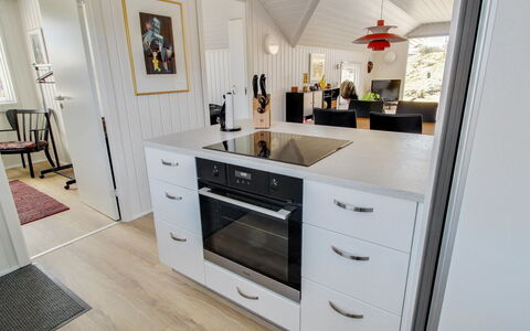 Morlin - 2Km from the Sea: Cabinetry, Flooring, Kitchen, Countertop, Wood, Kitchen Appliance, Major Appliance, Floor, Interior Design, Drawer
