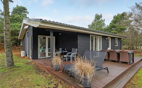 France - 1.1Km from the Sea: Roof, Land Lot, Cottage, Home, Rural Area, Shed, Siding, Garden Buildings, Log Cabin, Hut