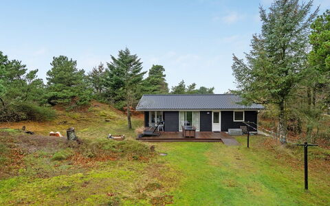 France - 1.1Km from the Sea: Roof, Land Lot, Cottage, Home, Rural Area, Shed, Siding, Garden Buildings, Log Cabin, Hut