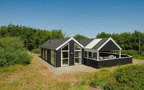 Erich - 1.8Km from the Sea: House, Roof, Home, Cottage, Estate, Farmhouse, Villa, Porch, Siding
