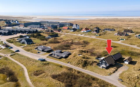 Sten - 100M from the Sea: House, Roof, Home, Cottage, Estate, Farmhouse, Villa, Porch, Siding