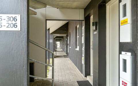 Iliane - 100M from the Sea: Shrub, Urban Design, Groundcover, Brick, Apartment, Estate, Brickwork, Balcony, Landscaping