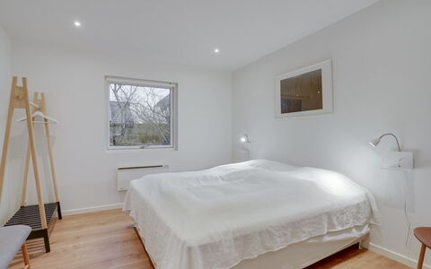 Christiern - 4.5Km from the Sea: Flooring, Floor, Bedroom, Interior Design, Wood, Ceiling, Bed, Wood Flooring, Bed Sheet, Bedding