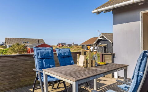 Gertraud - 500M from the Sea: Apartment, Shade, Balcony, Chair, Fence, Outdoor Furniture, Aluminium, Artificial Turf