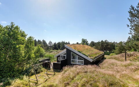Thera - 2.8Km from the Sea: Rural Area, Cottage, Slope, Shrubland, Hut, Farmhouse, Log Cabin, Shed, Shack