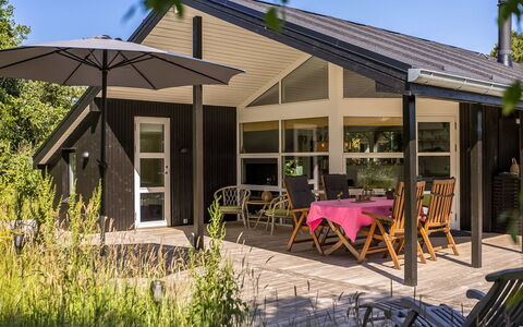 Laerke - 1.8Km from the Sea: Cottage, Shed, Hut, Farmhouse, Prairie, Shack, Barn, Log Cabin, Garden Buildings