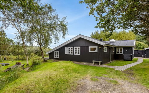 Waldemar - 3.4Km from the Sea: Grass, Grassland, Landscape, Ecoregion, Plain, Plant Community, Land Lot, Outdoor Furniture, Prairie, Shrubland