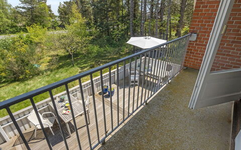 Ridir - 3.5Km from the Sea: Roof, Cottage, Home, Shade, Siding, Farmhouse, Porch, Outdoor Structure, Garden Buildings