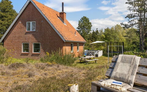 Ridir - 3.5Km from the Sea: Thatching, Cottage, House, Roof, Home, Farmhouse, Hut, Estate, Village