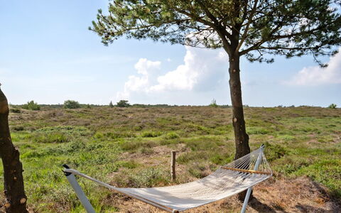 Dorti - 3Km from the Sea: Shrub, Urban Design, Groundcover, Brick, Apartment, Estate, Brickwork, Balcony, Landscaping