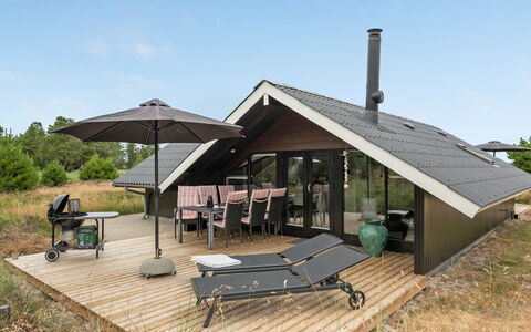 Torbjörn - 1.1Km from the Sea: Grass, House, Roof, Home, Cottage, Shrub, Land Lot, Rural Area, Farmhouse, Groundcover